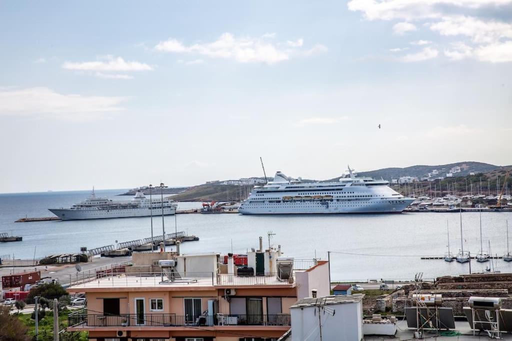 Seafront Central Apt In Lavrio Apartment Екстериор снимка
